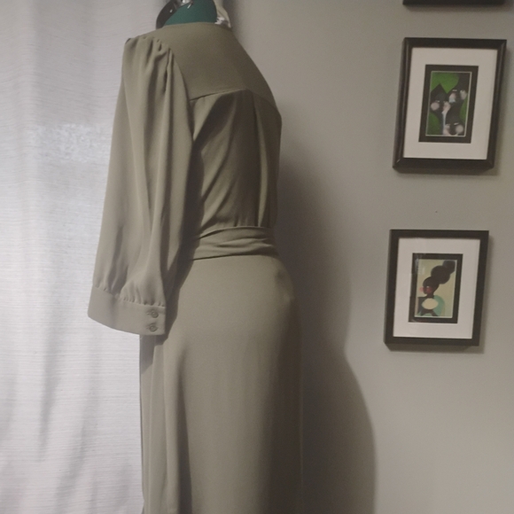 Bar III Asymmetrical Wrap-Style Dress in Olive Green, Sz 12 - Picture 10 of 13